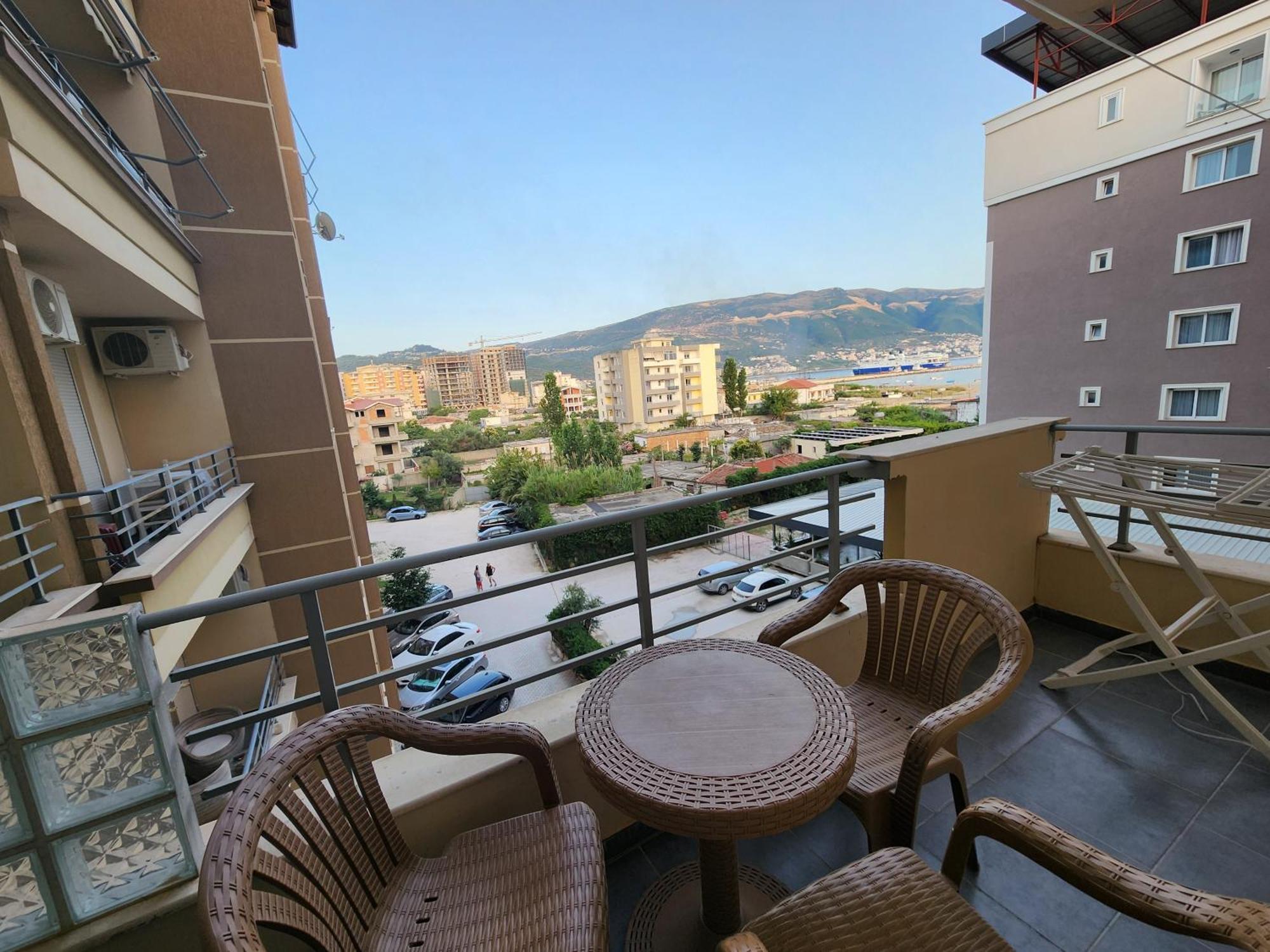 E.I.R Apartments Vlorë Exterior foto